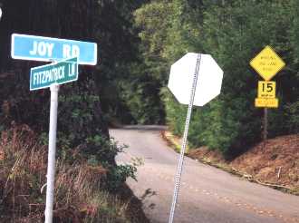 Sign at the base of Fitzpatrick Lane